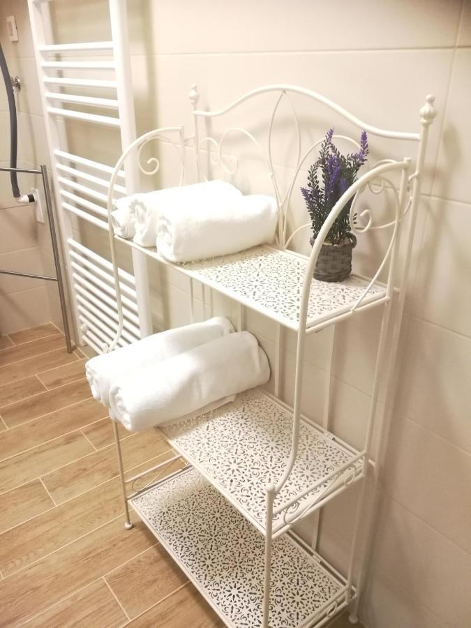 Apartments B&M Sežana المظهر الخارجي الصورة