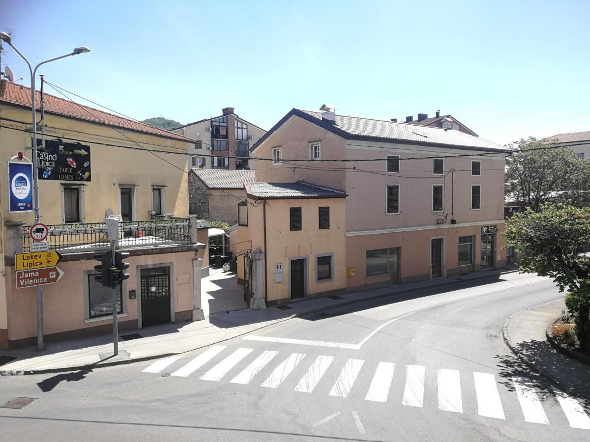Apartments B&M Sežana المظهر الخارجي الصورة